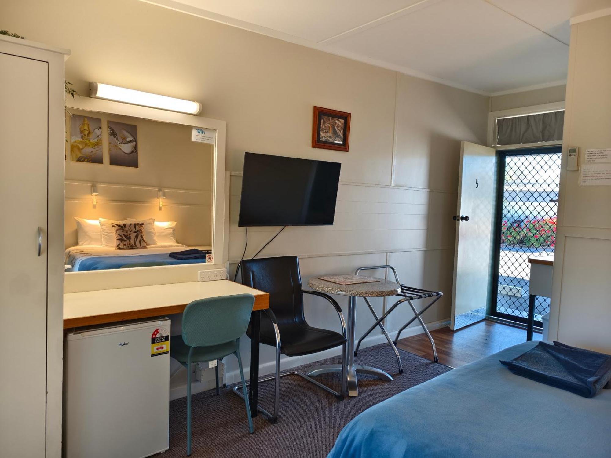 Donald Riverside Motel Dış mekan fotoğraf