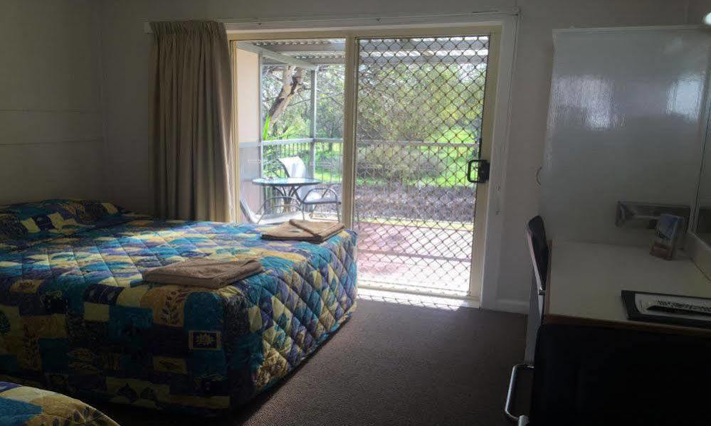 Donald Riverside Motel Dış mekan fotoğraf